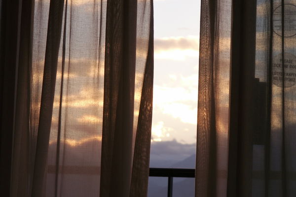 Die Tür nach draußen: Welche Balkon- und Terrassentür ist die richtige Wahl?
