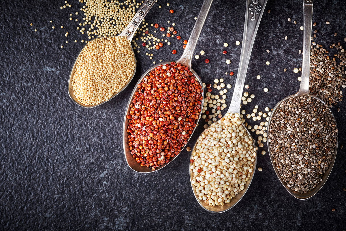 Amaranth, Quinoa und Hirse sind echte Powerkörner.