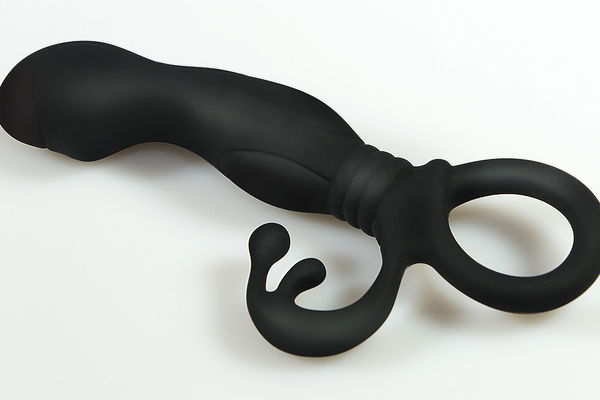 Sextoy Erfahrungsbericht: Analdildo mit Dammreizer von ProAnal