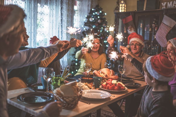 Weihnachten weltweit: Das kommt bei unseren Nachbarn auf den Teller