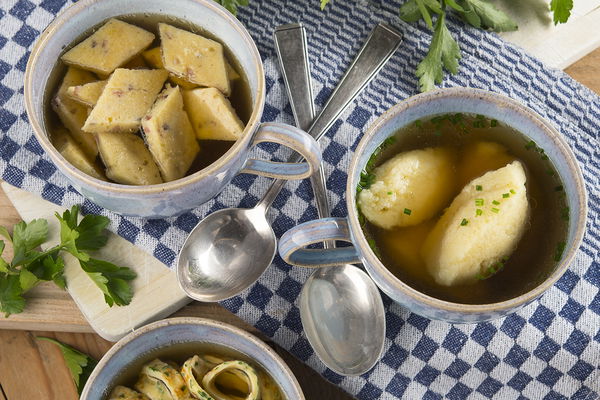 Für jeden Geschmack: Suppeneinlagen selber machen