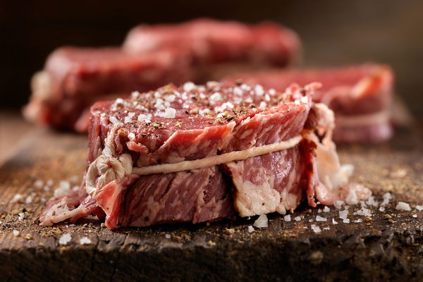 Saftigeres Fleisch durch Bardieren