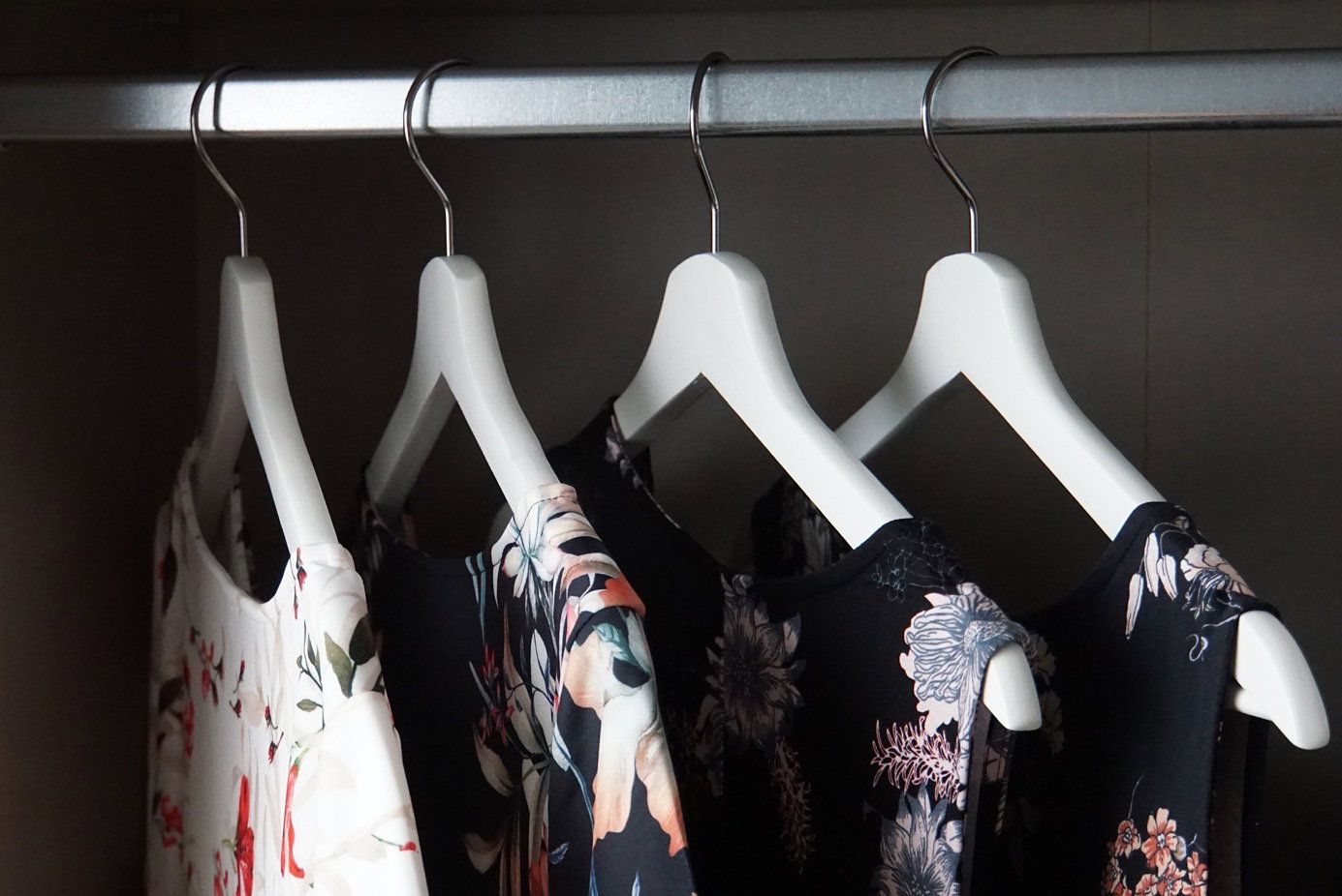 Monochromer Look – Stylingtipps für Frauen ab 40
